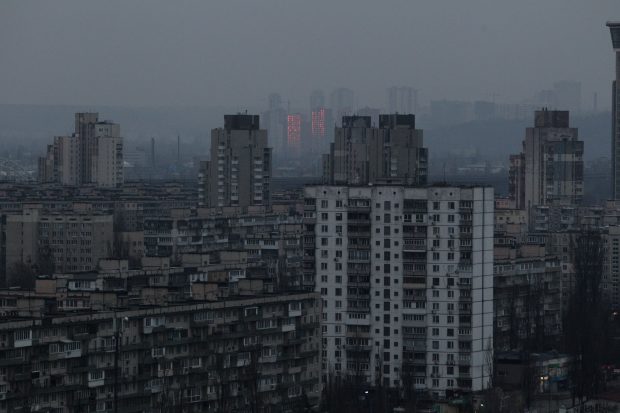 LIVETEXT Război în Ucraina | Ziua 5 de război – Luni dimineața, mai multe explozii au fost auzite în Kiev și Harkov. Negocieri ruso-ucrainene, anunțate azi
