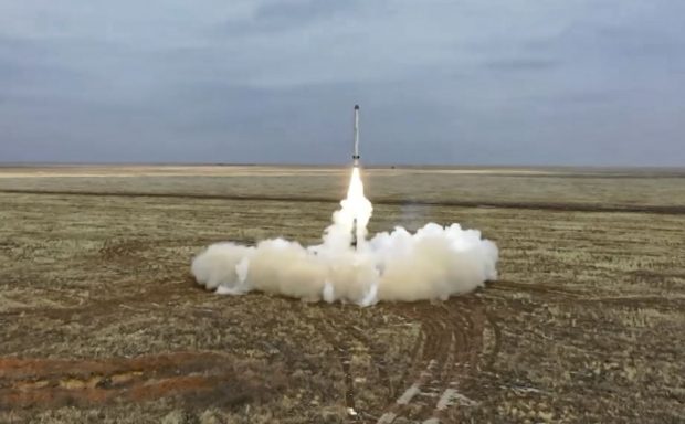 LIVETEXT | Mobilizare generală în Donbasul ocupat. Presa de la Moscova: casă din Rusia, lovită de un obuz. Franța și Germania cer cetățenilor să părăsească Ucraina