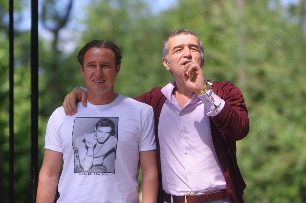 Gigi Becali intervine după declarațiile făcute de Laurențiu Reghecampf. Ce spune despre Anamaria Prodan: „Zicea că mă uitam la ea”