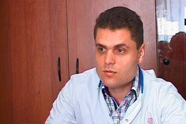 De ce a fost achitat medicul care a trimis 42 de pacienți să cumpere cele necesare pentru operație de la firma ce-l sponsoriza pe el: „Pacientul a ales de bunăvoie”
