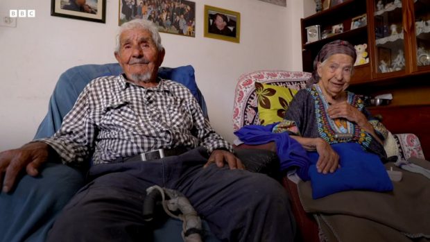 Secretul fericirii unui cuplu căsătorit de 91 de ani. Și-au început viața în doi într-un grajd