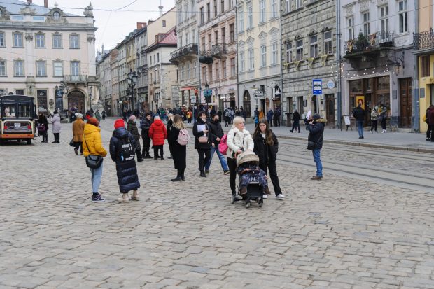 Sondaj: doar 19% dintre ucraineni cred că Rusia va ataca. Cei mai mulți spun însă că armata ucraineană va face față