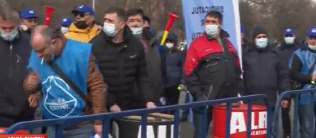 Sindicatele din metalurgie, noi proteste la guvern. Care sunt revendicările angajaților