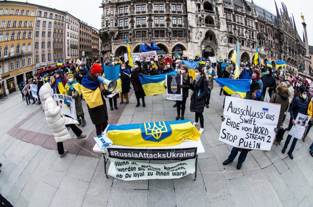 Liderii lumii, la limita demenței. Profesor din St. Petersburg: „Dacă țara mea devine agresor față de alte țări, eu ce fac?”