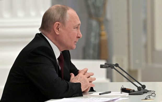 LIVETEXT: Putin cere Parlamentului să aprobe utilizarea forțelor militare în străinătate, la o zi după recunoașterea independenței Donețk și Luhansk