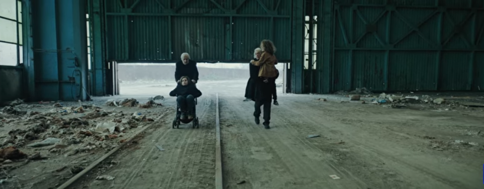 Tudor Chirilă, despre videoclipul piesei „Îmi pare rău“, în care se bat doi bătrâni: „Partea rea există la oameni de mici”