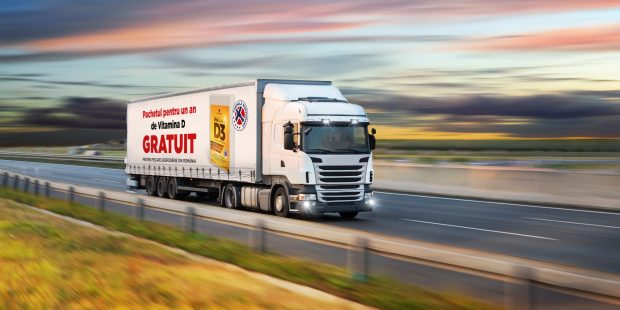 Camioane pline cu vitamina D oferită gratuit sunt în drum spre România. Aflaţi cum puteţi să obțineţi, gratuit, pachetul dumneavoastră pentru 12 luni!
