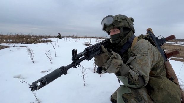 LIVETEXT | Presa americană: Comandanții ruși au primit ordin să invadeze Ucraina. Mai devreme, Putin și Macron conveniseră că e nevoie de o soluție diplomatică la criză