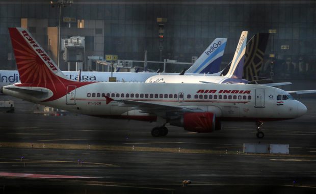 Sute de indieni care lucrau în Ucraina vor fi repatriaţi prin România