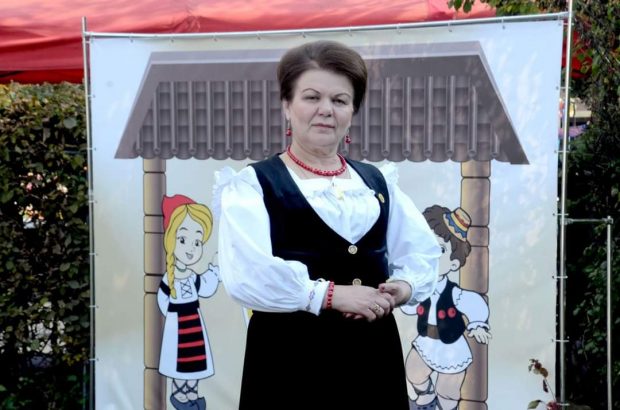 Primăriță română într-o comună din vestul Ucrainei: „Sper că Dumnezeu le va da înțelepciune și ei se vor retrage acasă, iar noi vom rămâne neclintiți”