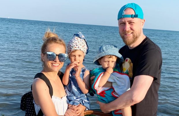 Dezvăluirea făcută de Simona Gherghe, după ce a publicat o imagine cu cei doi copii ai săi. „Nu sunt cea mai sociabilă persoană”