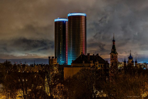 „Ne disociem de simbolismul literei „Z” Celebrele turnuri gemene Z-Towers din Riga au revenit la numele inițial