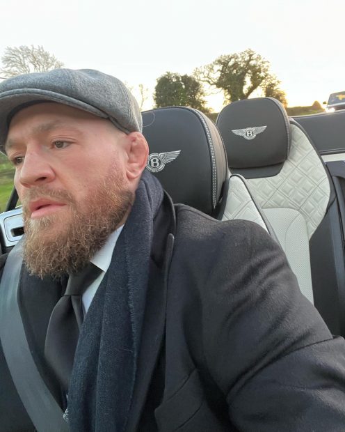 Conor McGregor, arestat pentru „conducere periculoasă” la bordul Bentley-ului său de 160.000 de euro, pe o autostradă din Dublin