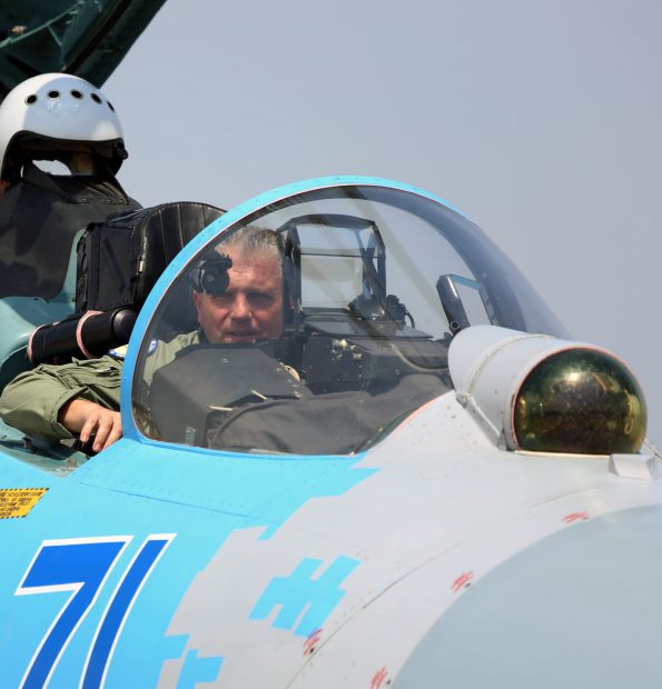 Colonelul Oleksandr Oksanchenko, unul dintre cei mai buni piloți de luptă din lume, a fost doborât deasupra Kievului