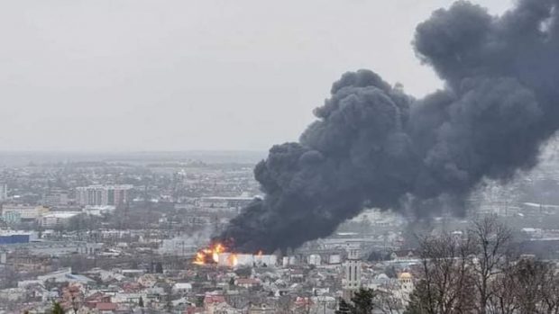 „Bombardamentele din Liov au fost un mesaj pentru Biden”, spune primarul orașului. Trupele ruse au tras rachete în apropierea graniței cu Polonia
