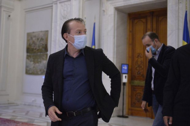 Florin Cîţu, despre reducerea prețului la carburanți cerută de PSD: O prostie comunistă. Vor fi cozi la benzină