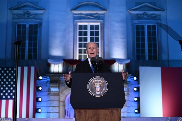 Joe Biden, avertisment pentru Rusia, în discursul din Polonia: „Să nu vă gândiți să atacați vreun teritoriu NATO! Vom apăra fiecare centimetru!”. Ucrainenilor le-a transmis: „Suntem alături de voi”
