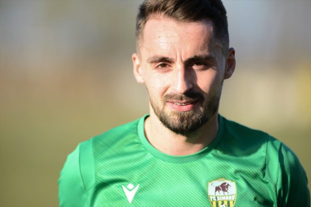 „Mă rog pentru bunica și verișorii mei din Cernăuți”. Teama în care trăiește fotbalistul portughez de origine ucraineană Ivan Buha