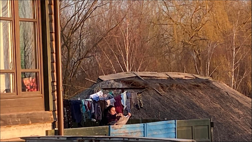 Cealaltă față a prestației statului român în fața valului de refugiați ucraineni: impecabil la frontieră, lamentabil în interior