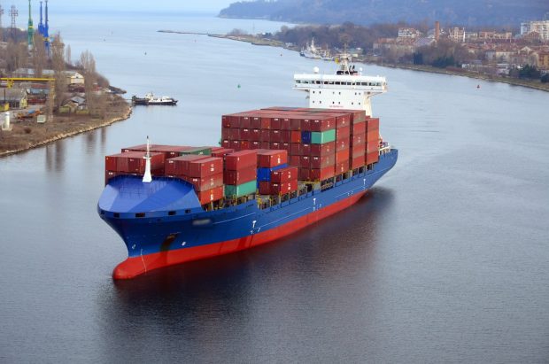 Navă scufundată în Marea Neagră, aproape de Odesa, după o explozie