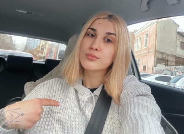 Tratamentul pe care îl urmează Adda după ce a fost diagnosticată cu Lyme. „Patru luni trebuie să iau pastile, apoi 18 luni să fac injecții”