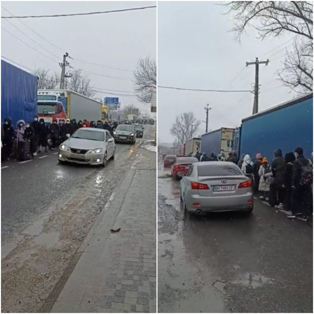 Imaginile exodului ucrainean. Coloane de mașini și oameni încearcă să intre în România, din Republica Moldova