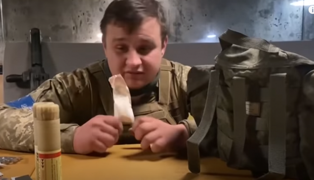 Ce au găsit ucrainenii în ranița unui soldat rus luat prizonier: „Asta explică de ce bunicii lor se bat pentru el”