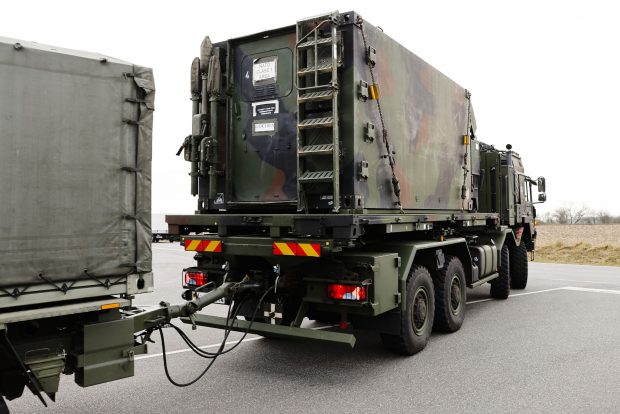 Cum ajunge echipamentul militar donat de Statele Unite în Ucraina. Explicațiile unui expert în logistică
