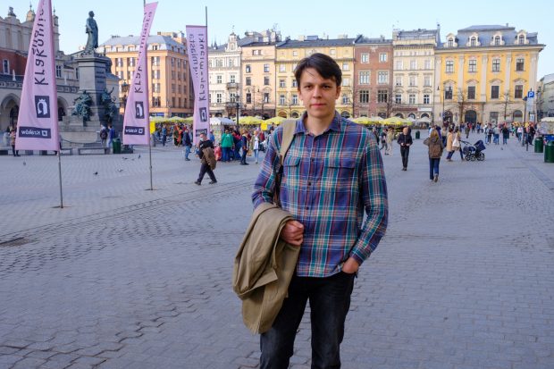 CORESPONDENȚĂ. Viața unui student român în Cracovia, oraș care a primit peste 100 de mii de refugiați: „Când lipsește câte un coleg, găzduim ucraineni”