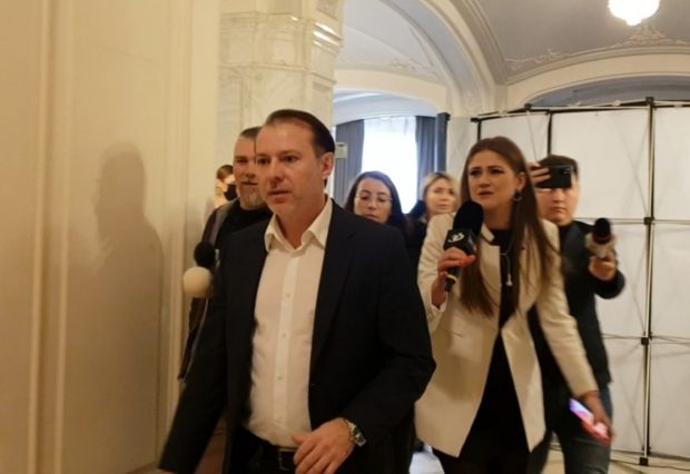 Florin Cîțu: Au fost discuții ca Volodimir Zelenski să vorbească în Parlamentul României