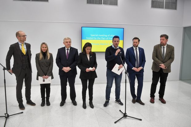 Capitala Albaniei a redenumit strada pe care se află Ambasada Rusiei în „Ucraina liberă”