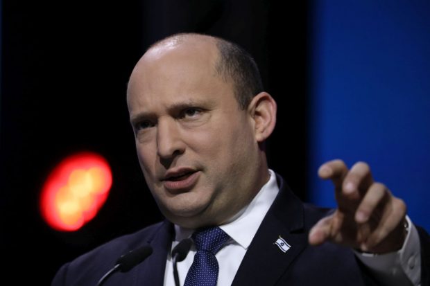 El este politicianul despre care presa internațională a scris că trebuia să-l convingă pe Zelenski să se predea. „Umblăm pe coji de ouă, de teamă să nu jignim onoarea umflată a lui Putin”