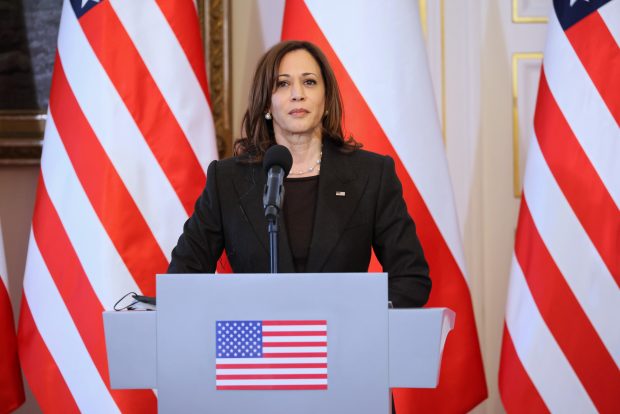Kamala Harris a ajuns în România. Vicepreședinta SUA se întâlnește la 14.00 cu Klaus Iohannis