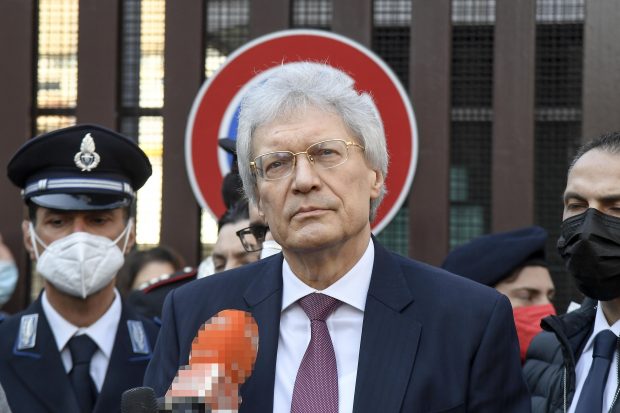 Ambasadorul Rusiei în Italia dă în judecată ziarul La Stampa pentru un articol care „a crescut riscul uciderii președintelui Putin”