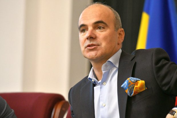 Rareş Bogdan, despre cota unică de impozitare: Nu-i dau în cap cui lucrează mai mult pentru a-l ajuta pe celălalt