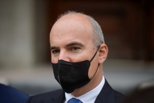 Rareş Bogdan, despre remanierea Guvernului: Hotărârea despre miniștrii liberali o ia Biroul Executiv al PNL, la propunerea premierului Ciucă