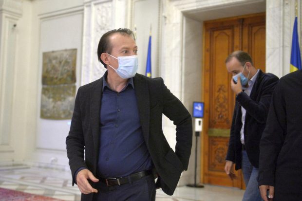 SURSE PNL: Florin Cîţu dorește o discuţie despre remanieri în Guvern