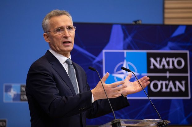Secretarul general al NATO: Impunerea unei zone de excludere aeriană „ar duce la un război generalizat în Europa”