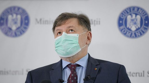 Alexandru Rafila: „Instaurarea unor restricţii depăşeşte competenţa şi puterea Ministerului Sănătăţii”