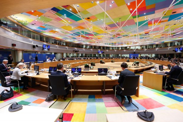 Statele UE au convenit să înceapă procedurile de aderare ale Ucrainei, Republicii Moldova și Georgiei