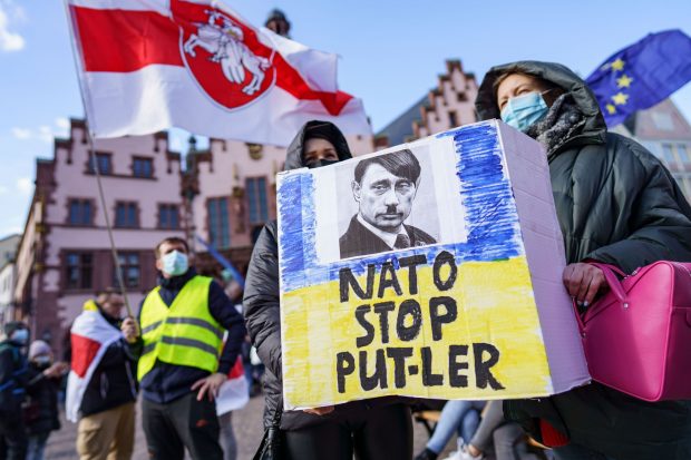 INTERVIU. O altă perspectivă asupra războiului din Ucraina. Renumit profesor belgian: „SUA fac totul pentru a prelungi conflictul”