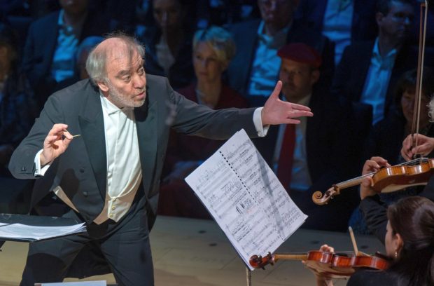 Dirijorul rus Valeri Gherghiev, concediat de la Filarmonica din München pentru că a tăcut și nu a condamnat acţiunile lui Putin