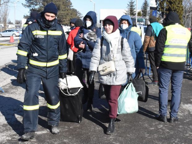 Aproape 400.000 de refugiați ucraineni au intrat în România până duminică