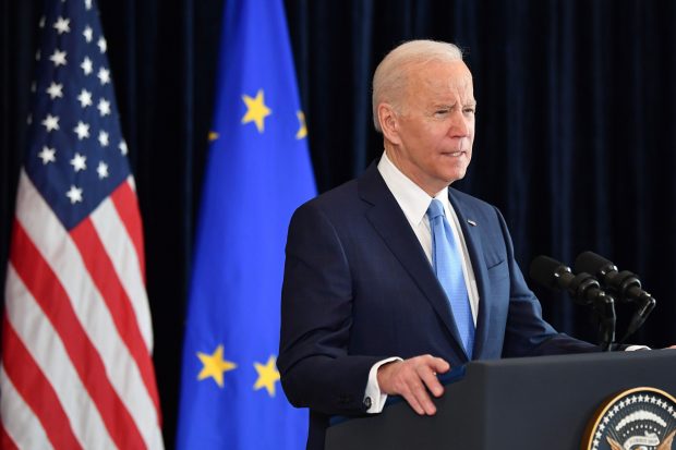 Joe Biden: „Există indicii că Putin se autoizolează și își pedepsește consilierii”. Decizia SUA privind rezerva strategică de petrol
