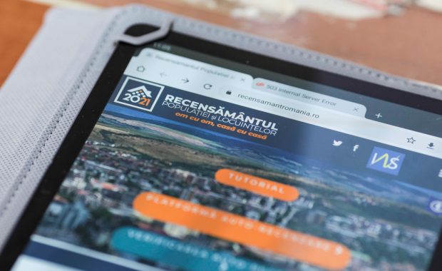 Autorecenzare online s-a încheiat, însă aproape două milioane de chestionare au fost invalidate