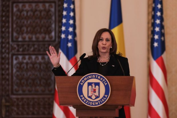 CNN: „Întrebată de un ziarist român dacă țara sa va fi următoarea invadată, Kamala Harris a putut spune doar că nu știe”