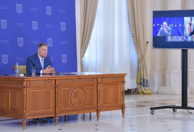 Klaus Iohannis a cerut sancţiuni suplimentare pentru Rusia la reuniunea organizată de președintele Consiliului European