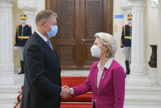 UE va aloca 500 de milioane de euro pentru ajutorarea refugiaților ucraineni. Centru umanitar în România, anunțat de Ursula von der Leyen după întâlnirea cu Iohannis