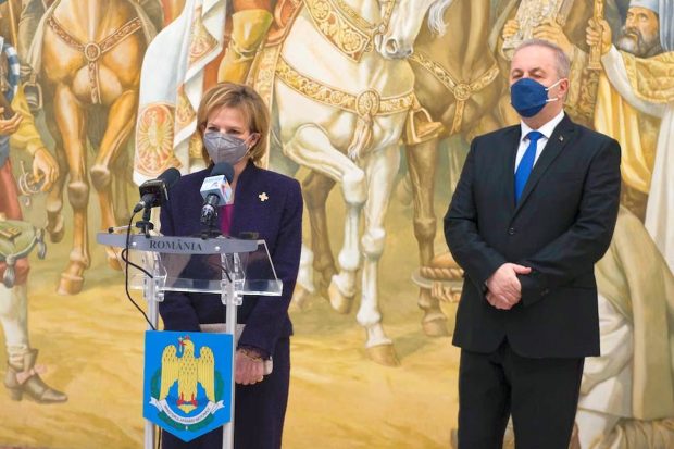 Vasile Dîncu, întrevedere cu Principesa Margareta: „Am rememorat primele iniţiative făcute de Regele Mihai pentru integrarea României în NATO”