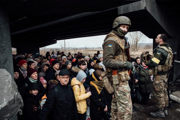 LIVETEXT Război în Ucraina, ziua 11 | Civili bombardați în timpul evacuării, într-un oraș de lângă Kiev. În Mariupol, locuitorii încearcă din nou să iasă din orașul blocat de forțele ruse